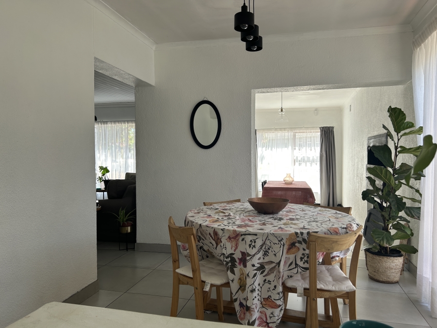 To Let 4 Bedroom Property for Rent in St Michaels Western Cape